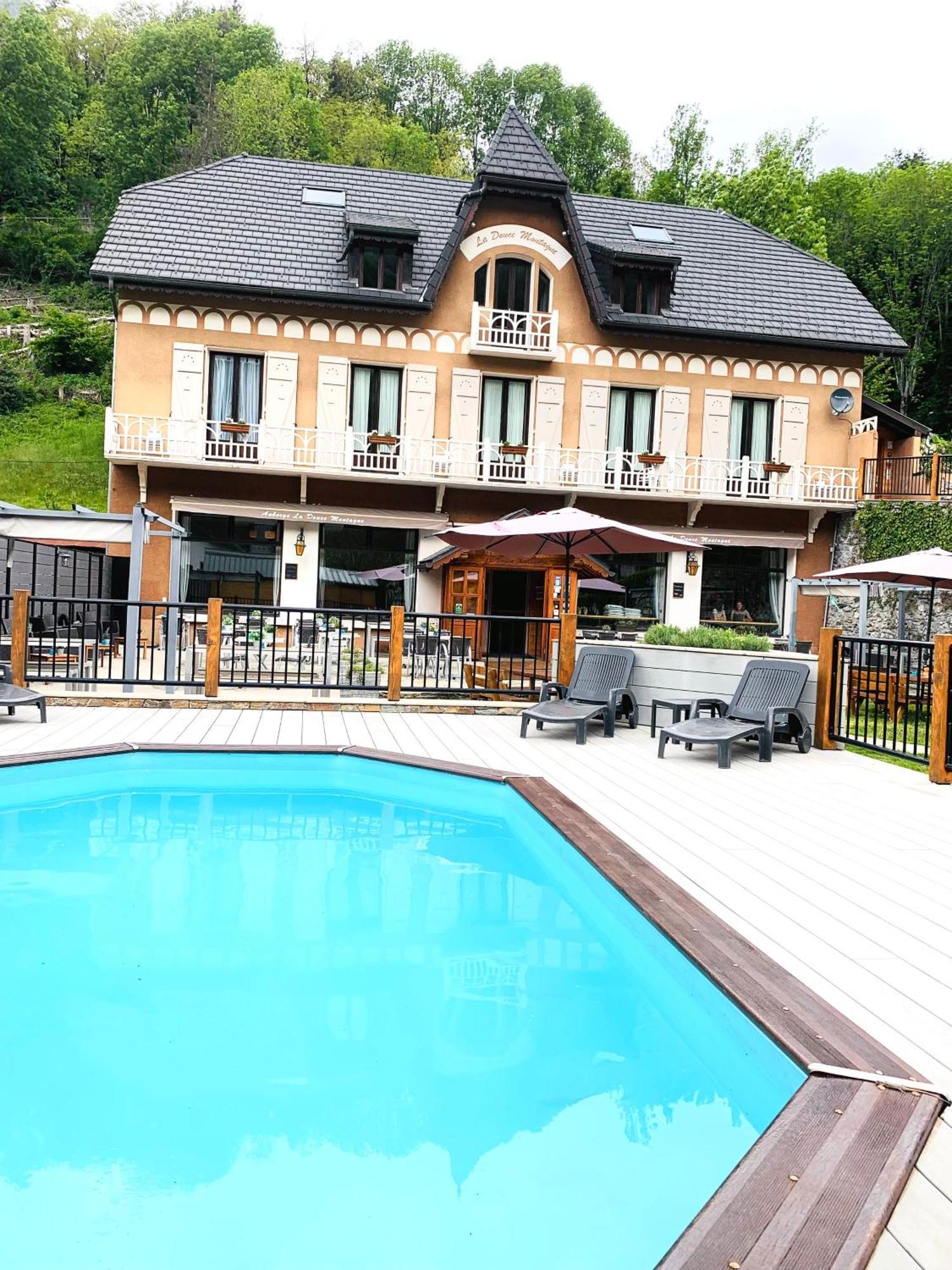 Auberge La Douce Montagne Allemont Exteriör bild
