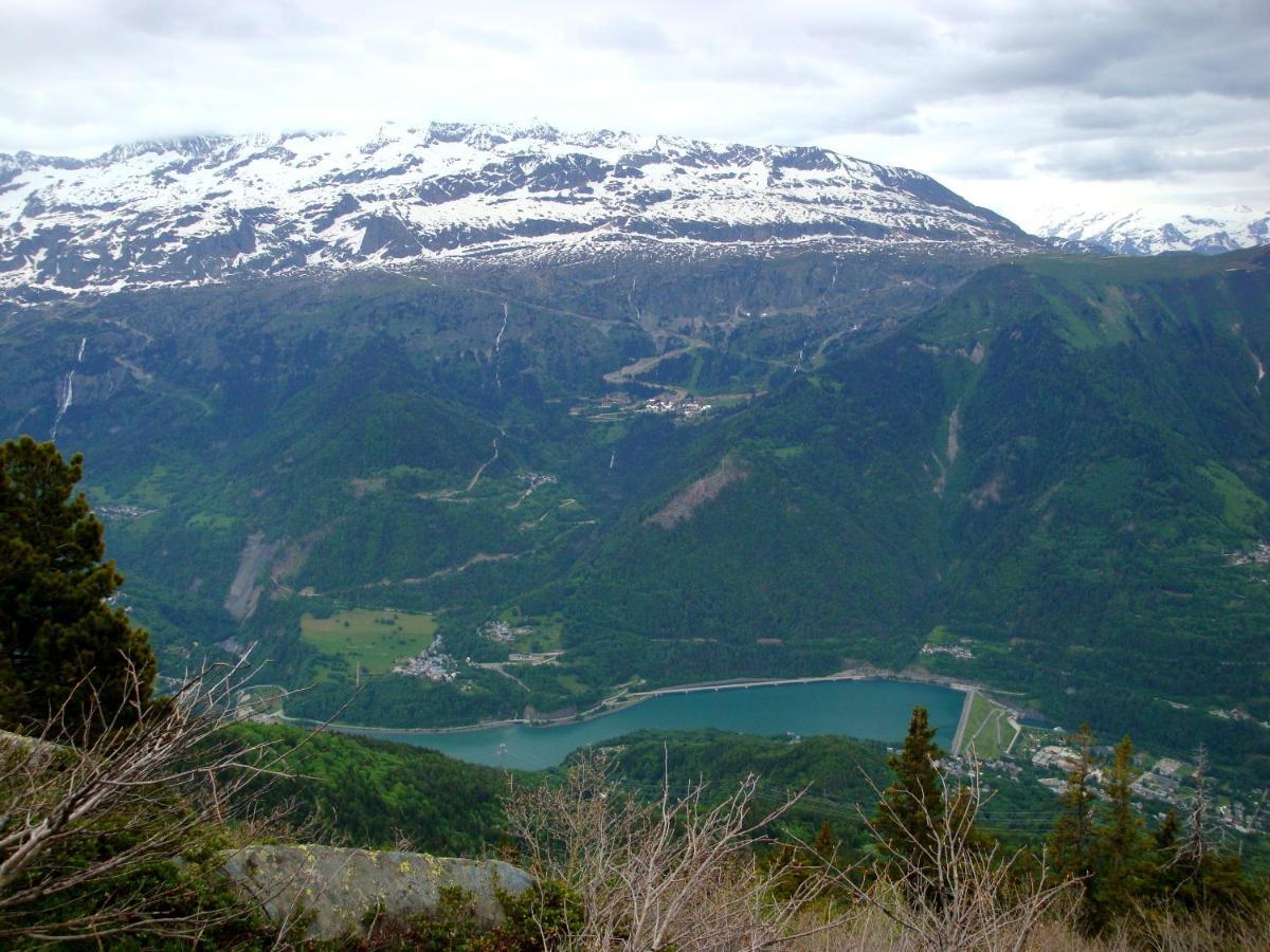 Auberge La Douce Montagne Allemont Exteriör bild